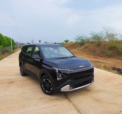 Kia Carens Clavis
